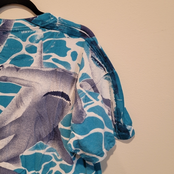 Hammerhead shark allover print t shirt 90s - Picture 8 of 8